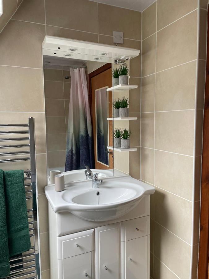 Caledonia Lodge 史宾桥 外观 照片